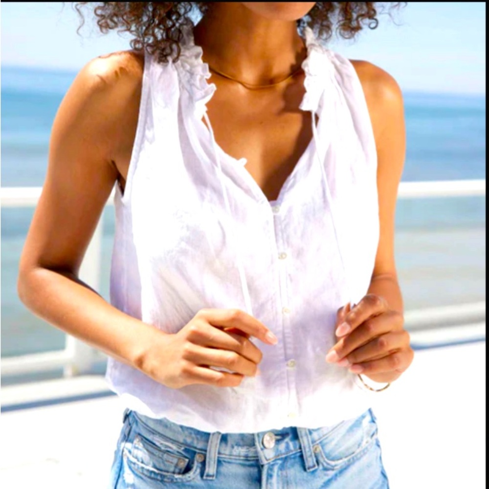 Gorgeous AYR “Hazy Days” summer top in 100% linen.